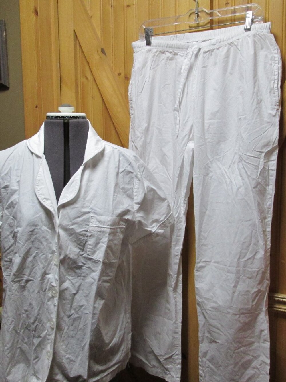 The company Store white cotton summer pajamas short sleeve button front lg